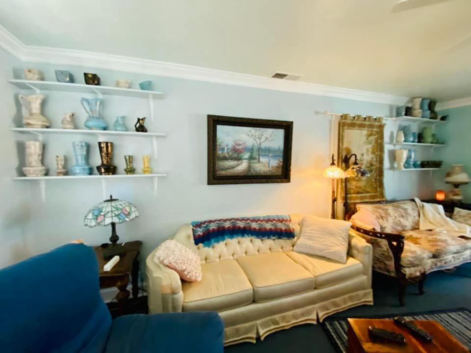 1 Mile To Fort Sill! The Carolebelle Cottage Sleeps 8 With Hottub,Grills,Firepit Lawton Exterior foto