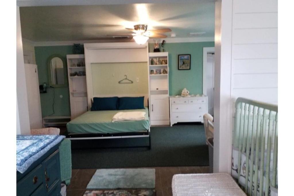 1 Mile To Fort Sill! The Carolebelle Cottage Sleeps 8 With Hottub,Grills,Firepit Lawton Exterior foto