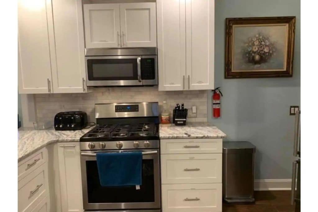1 Mile To Fort Sill! The Carolebelle Cottage Sleeps 8 With Hottub,Grills,Firepit Lawton Exterior foto