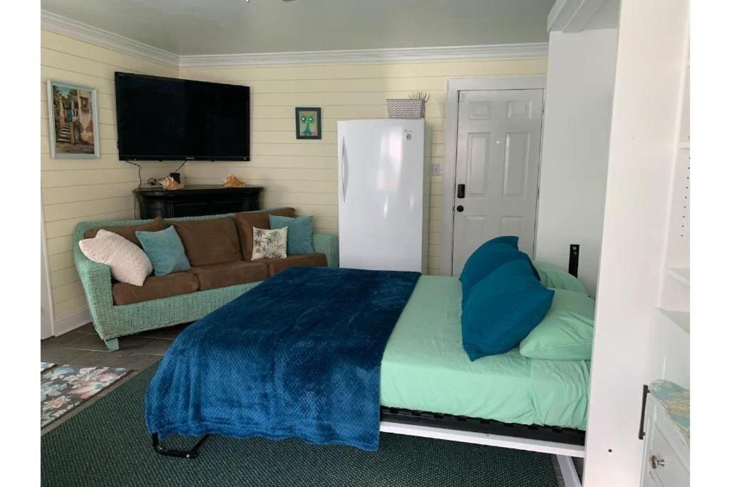 1 Mile To Fort Sill! The Carolebelle Cottage Sleeps 8 With Hottub,Grills,Firepit Lawton Exterior foto